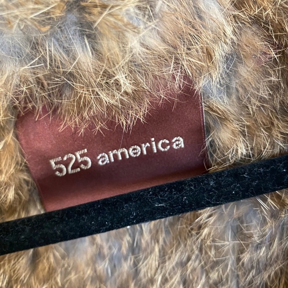 Fur vest - Picture 4 of 4